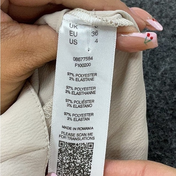 ASOS DESIGN midi dress with batwing sleeve and wrap waist in tan satin sz 4 - Picture 6 of 10